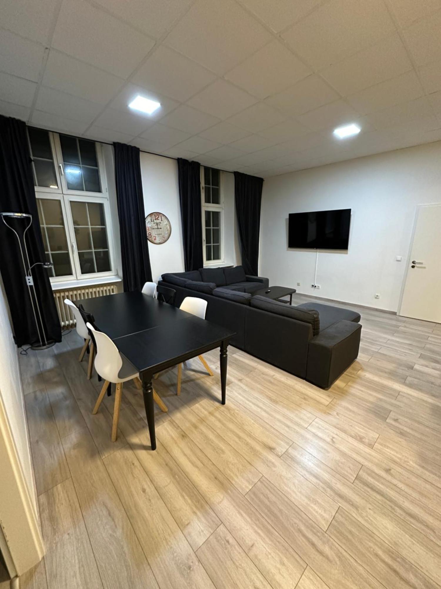 Viersen Schoene Apartments Am Duelkener Bahnhof Ngoại thất bức ảnh