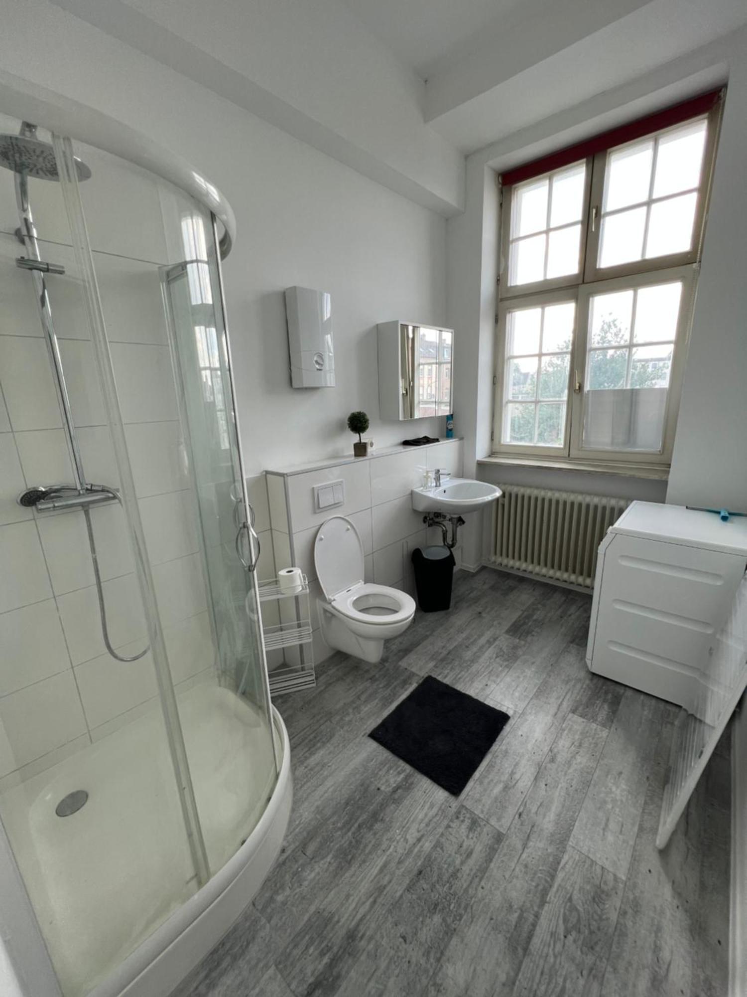 Viersen Schoene Apartments Am Duelkener Bahnhof Ngoại thất bức ảnh