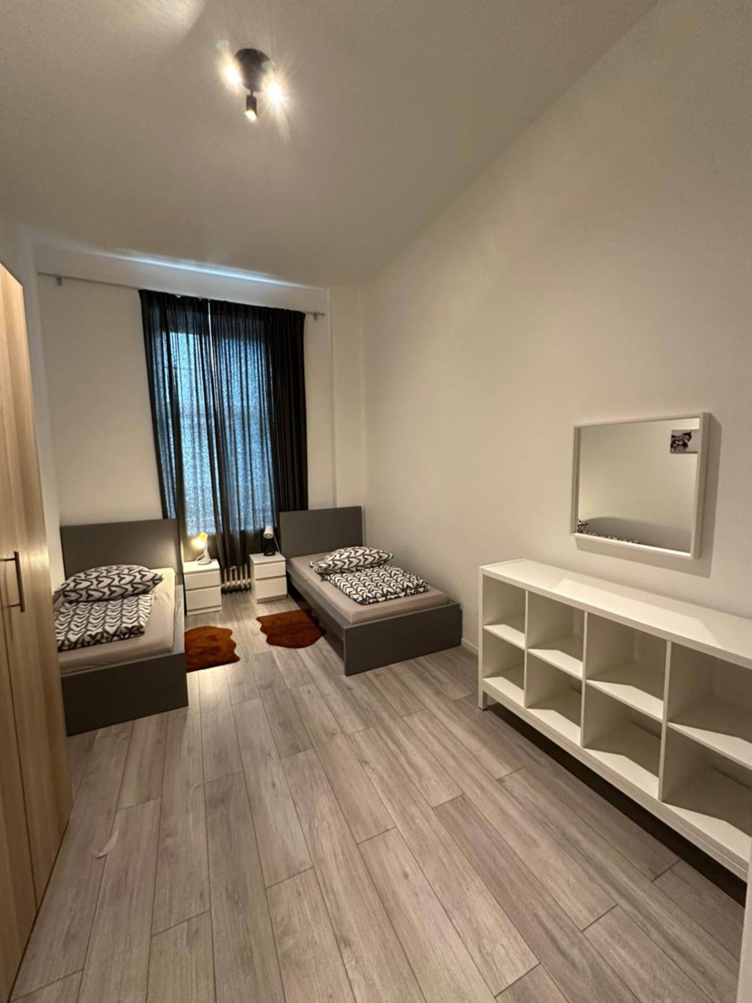 Viersen Schoene Apartments Am Duelkener Bahnhof Ngoại thất bức ảnh